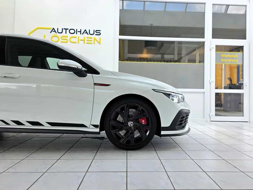 Volkswagen Golf VIII Limo GTI Clubsport Navi BlackStyle 08/2022-photo-4