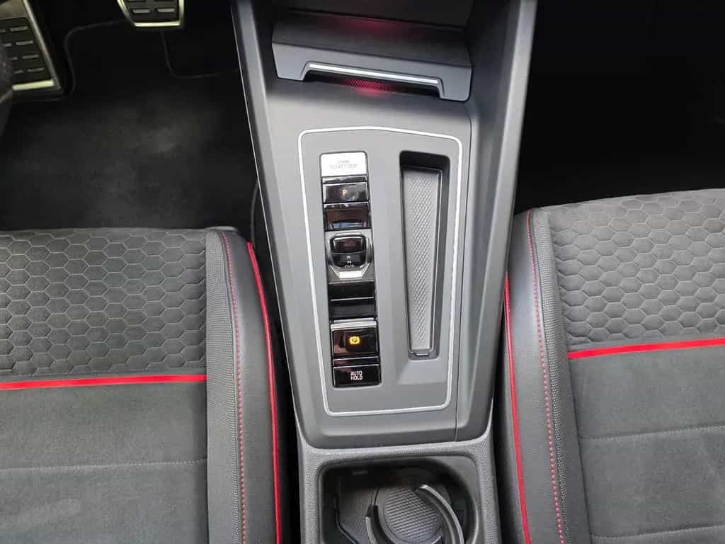 Volkswagen Golf VIII Limo GTI Clubsport Navi BlackStyle 08/2022-photo-43