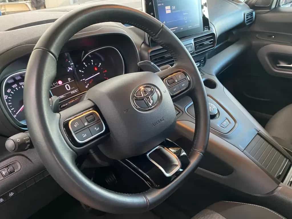 Toyota Proace City Verso 1.2 Turbo L1 Team D *RCam*SHZ* 10/2021-photo-13