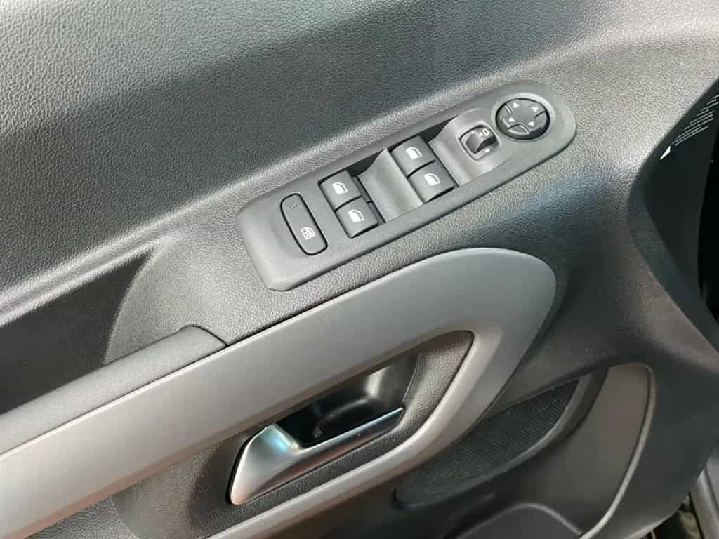 Toyota Proace City Verso 1.2 Turbo L1 Team D *RCam*SHZ* 10/2021-photo-22