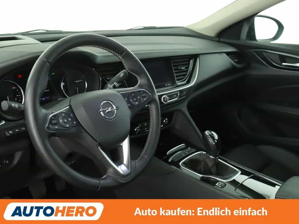 Opel Insignia Grand Sport 1.6 SIDI Turbo Ultimate*LED 03/2019-photo-10