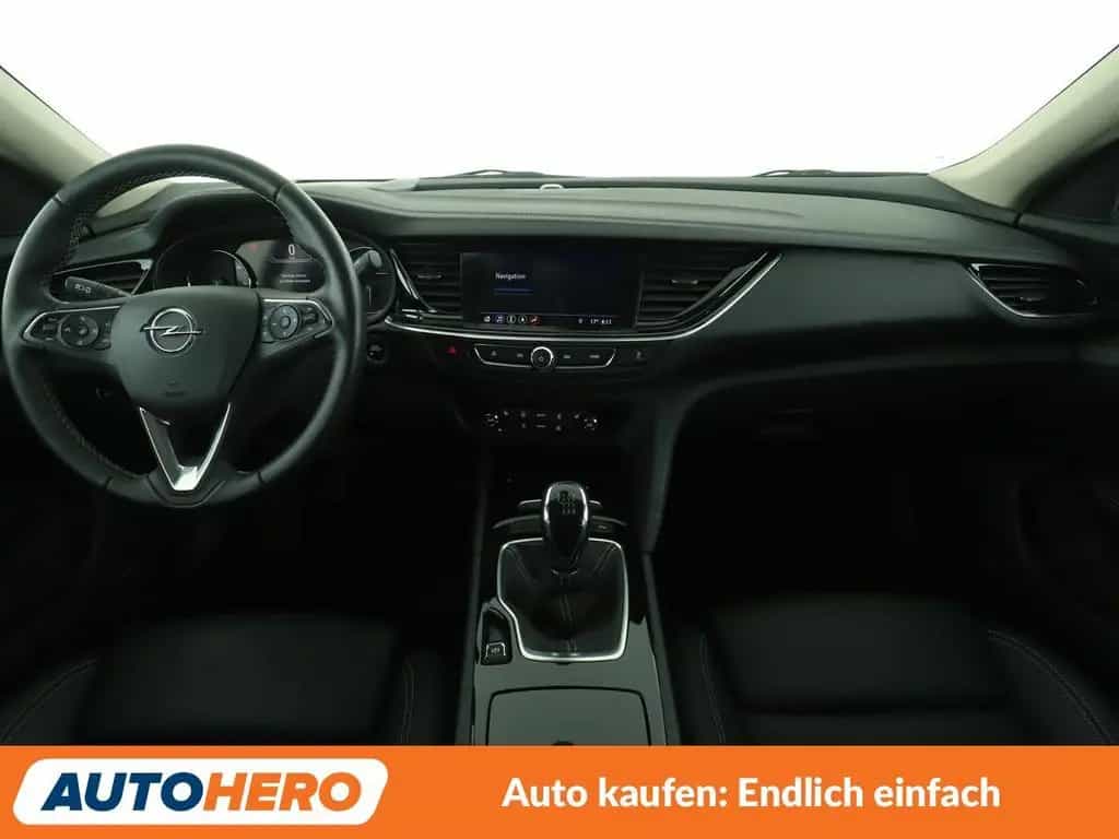 Opel Insignia Grand Sport 1.6 SIDI Turbo Ultimate*LED 03/2019-photo-11