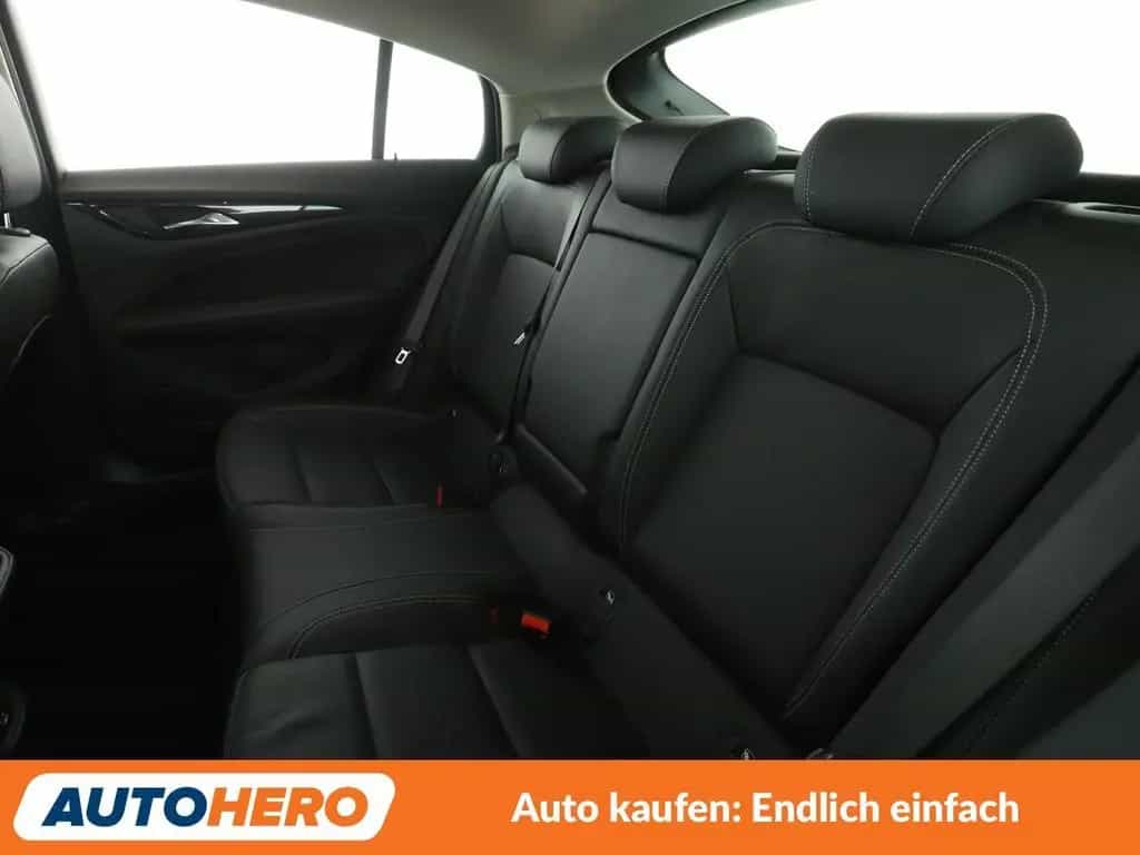 Opel Insignia Grand Sport 1.6 SIDI Turbo Ultimate*LED 03/2019-photo-13