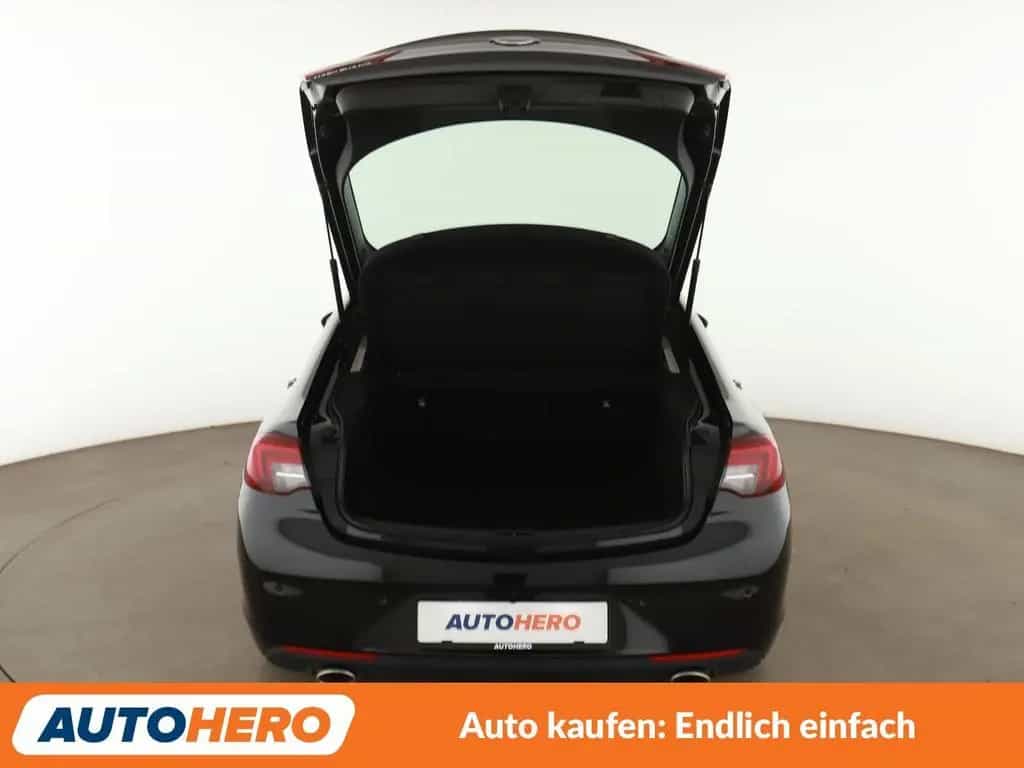 Opel Insignia Grand Sport 1.6 SIDI Turbo Ultimate*LED 03/2019-photo-16