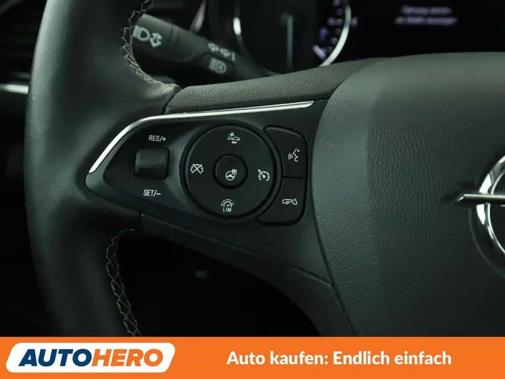 Opel Insignia Grand Sport 1.6 SIDI Turbo Ultimate*LED 03/2019-photo-24