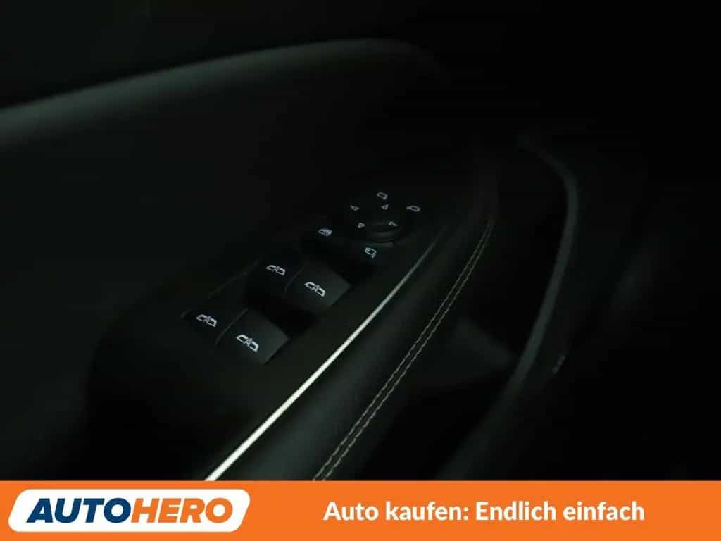 Opel Insignia Grand Sport 1.6 SIDI Turbo Ultimate*LED 03/2019-photo-25