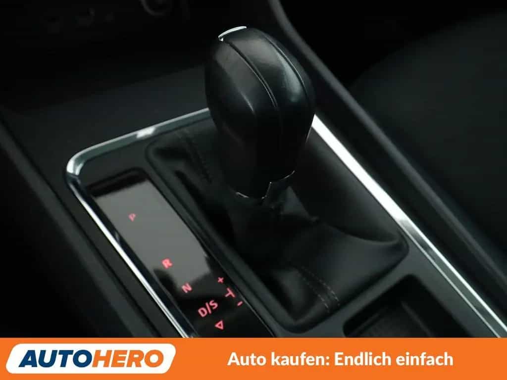 Seat Ateca 1.4 TSI ACT Style Aut*NAVI*LED*TEMPO*PDC* 07/2018-photo-26