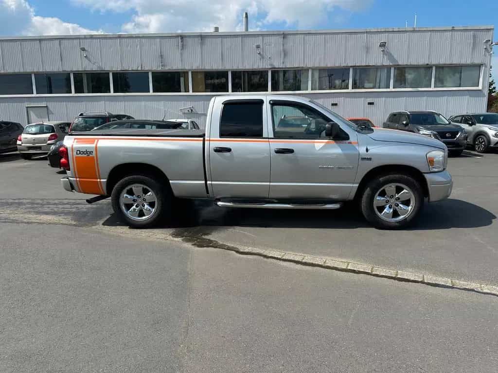 Dodge RAM 1500 07/2007-photo-3