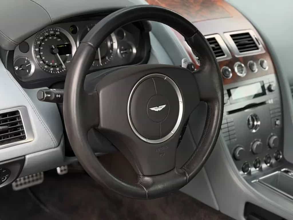 Aston Martin DB9 -5.9 Touchtronic V 12 03/2005-photo-20