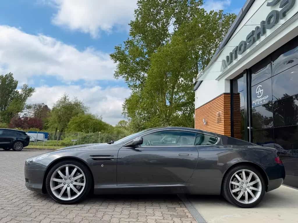 Aston Martin DB9 -5.9 Touchtronic V 12 03/2005-photo-7