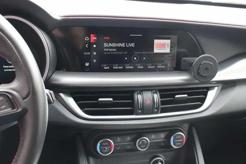Alfa Romeo Stelvio Competizione Q4 09/2023-photo-6