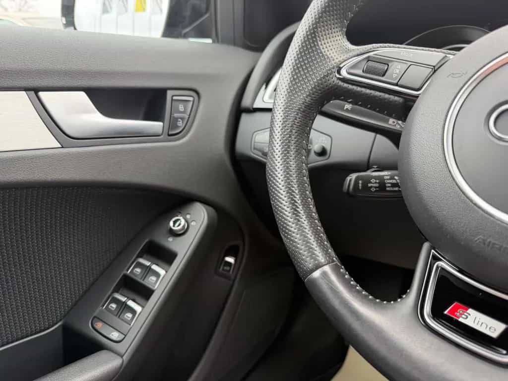 Audi A4 Avant 2.0 TDI S line Sportpaket / plus 10/2015-photo-13