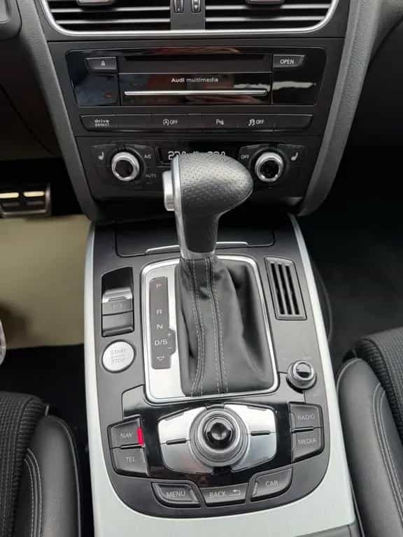 Audi A4 Avant 2.0 TDI S line Sportpaket / plus 10/2015-photo-15