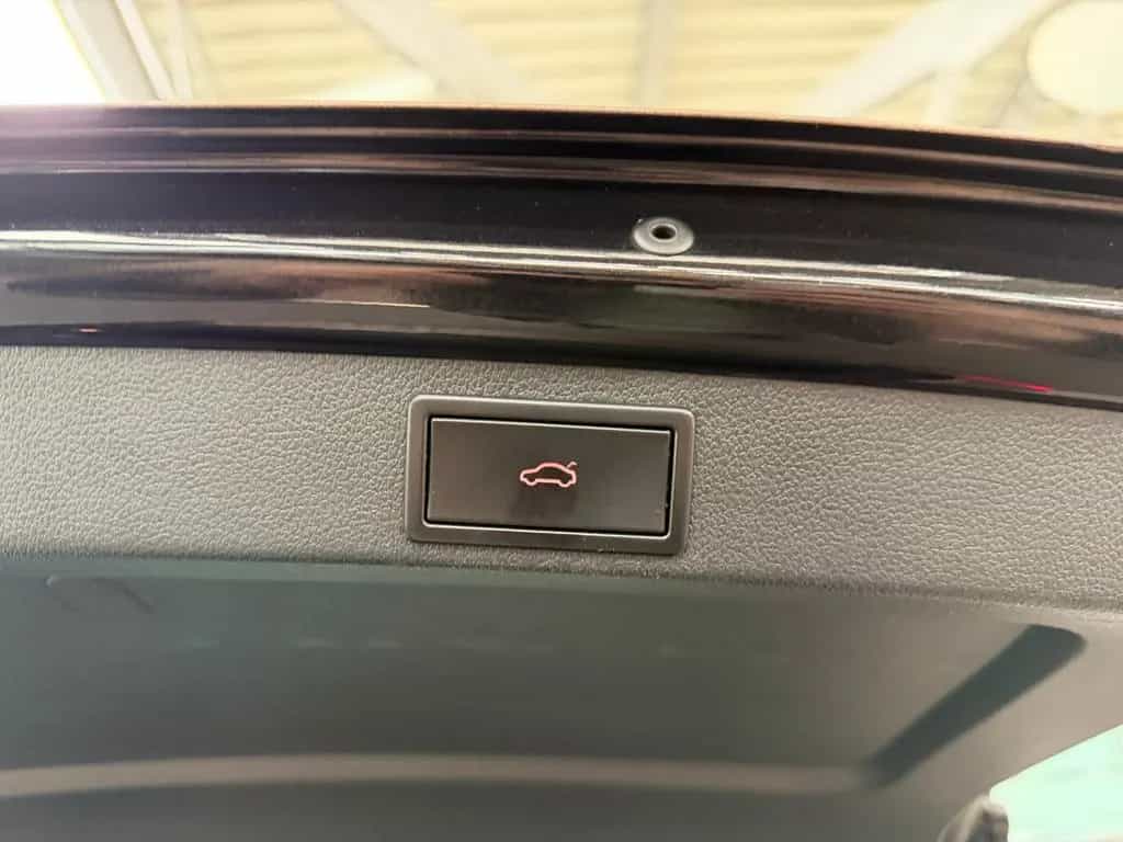 Skoda Octavia Combi RS 2.0 TSI DSG Black Design Borbet 11/2017-photo-10