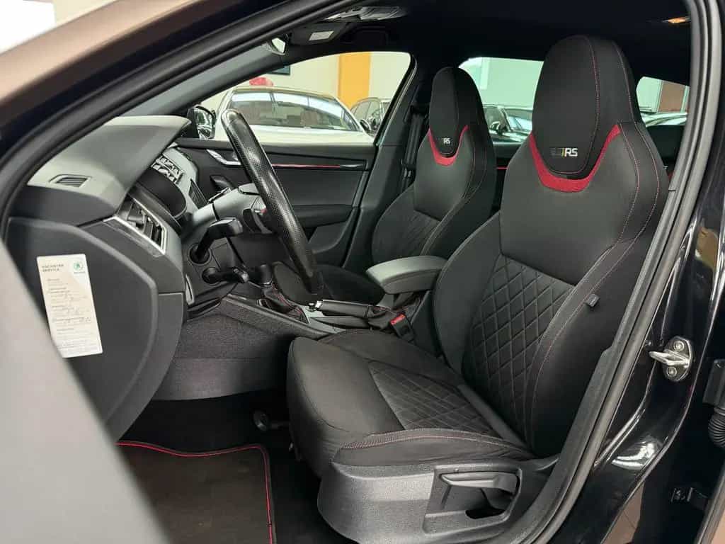Skoda Octavia Combi RS 2.0 TSI DSG Black Design Borbet 11/2017-photo-23