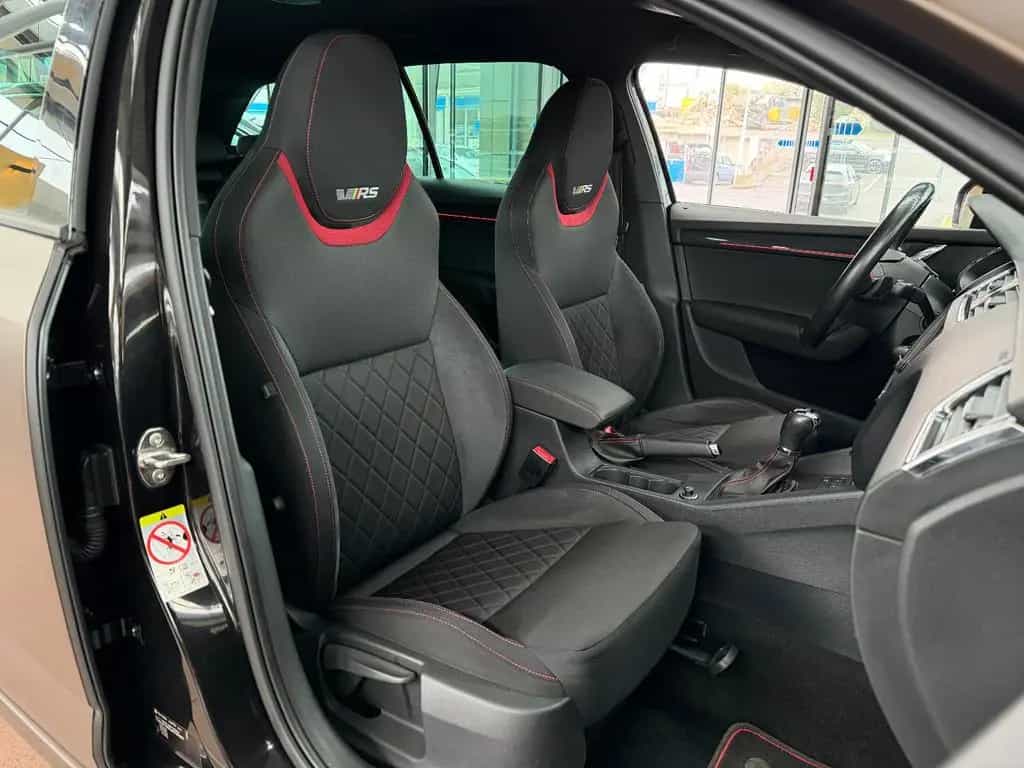 Skoda Octavia Combi RS 2.0 TSI DSG Black Design Borbet 11/2017-photo-24
