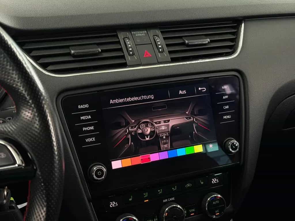 Skoda Octavia Combi RS 2.0 TSI DSG Black Design Borbet 11/2017-photo-33