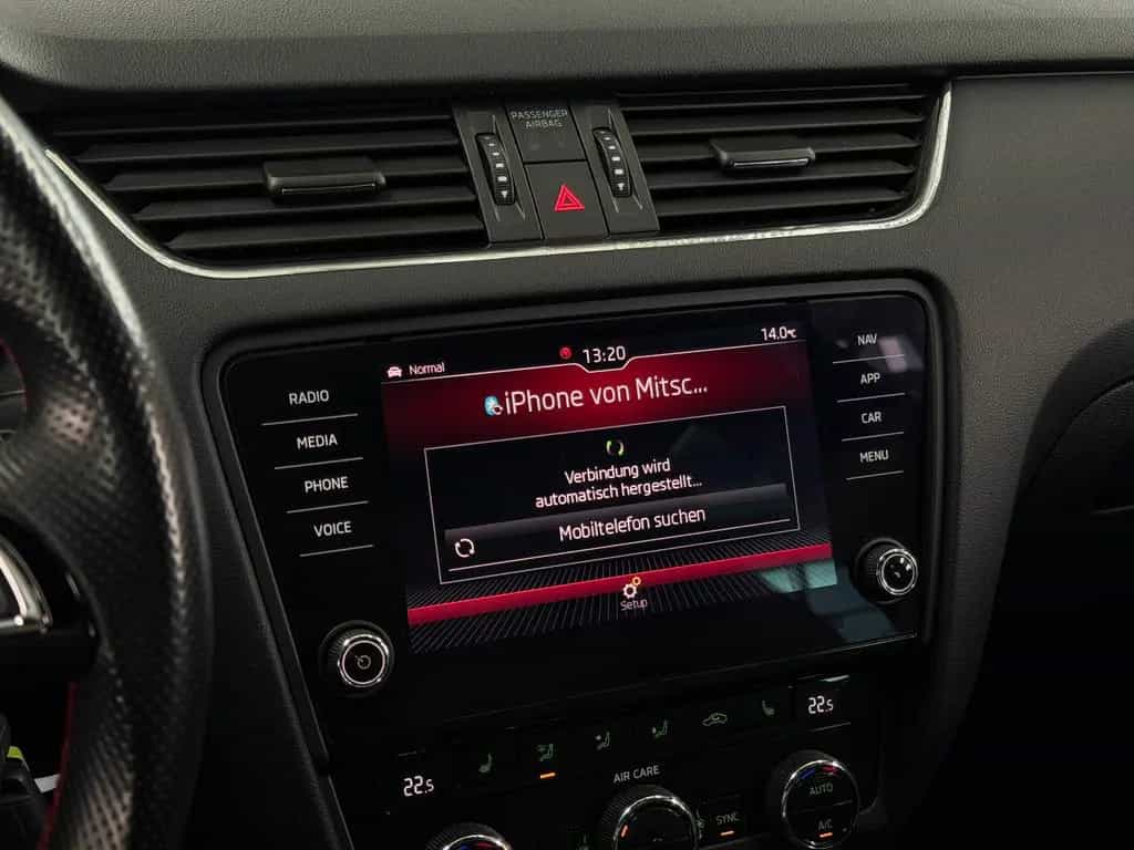 Skoda Octavia Combi RS 2.0 TSI DSG Black Design Borbet 11/2017-photo-36