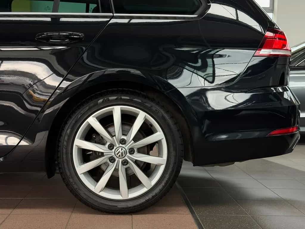 Volkswagen Golf VII Variant Highline DSG Massage ACC Navi17 12/2019-photo-9