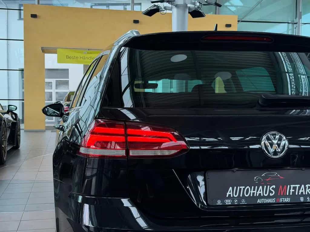 Volkswagen Golf VII Variant Highline DSG Massage ACC Navi17 12/2019-photo-12