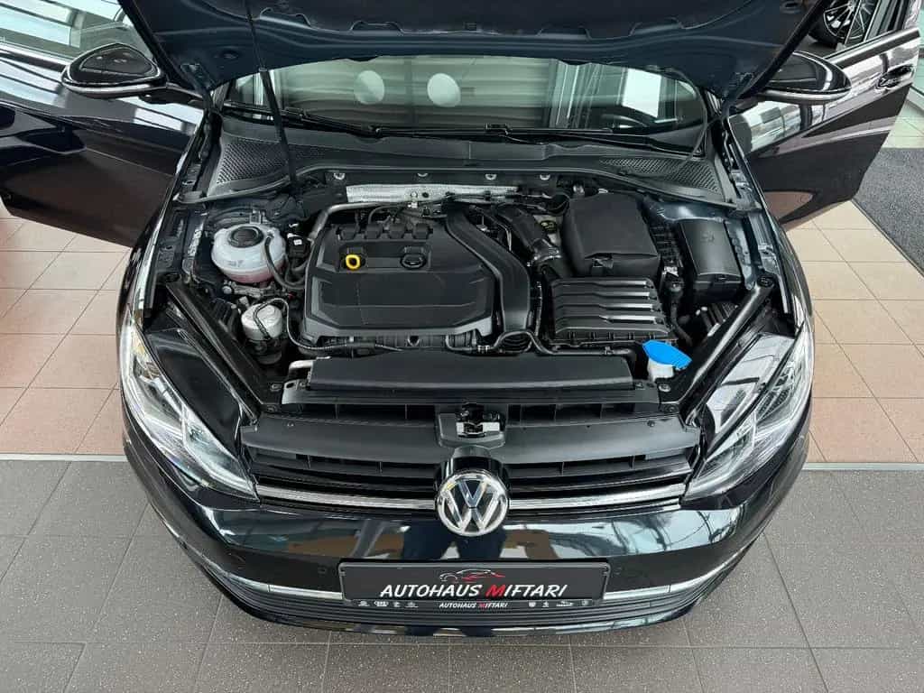 Volkswagen Golf VII Variant Highline DSG Massage ACC Navi17 12/2019-photo-0