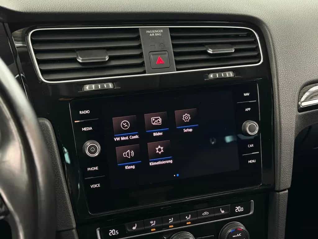 Volkswagen Golf VII Variant Highline DSG Massage ACC Navi17 12/2019-photo-30