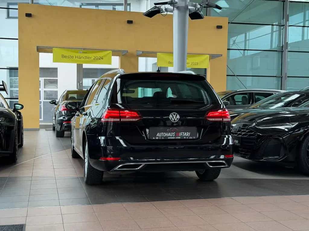 Volkswagen Golf VII Variant Highline DSG Massage ACC Navi17 12/2019-photo-3