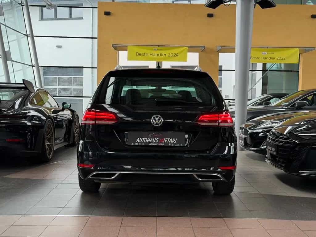 Volkswagen Golf VII Variant Highline DSG Massage ACC Navi17 12/2019-photo-4