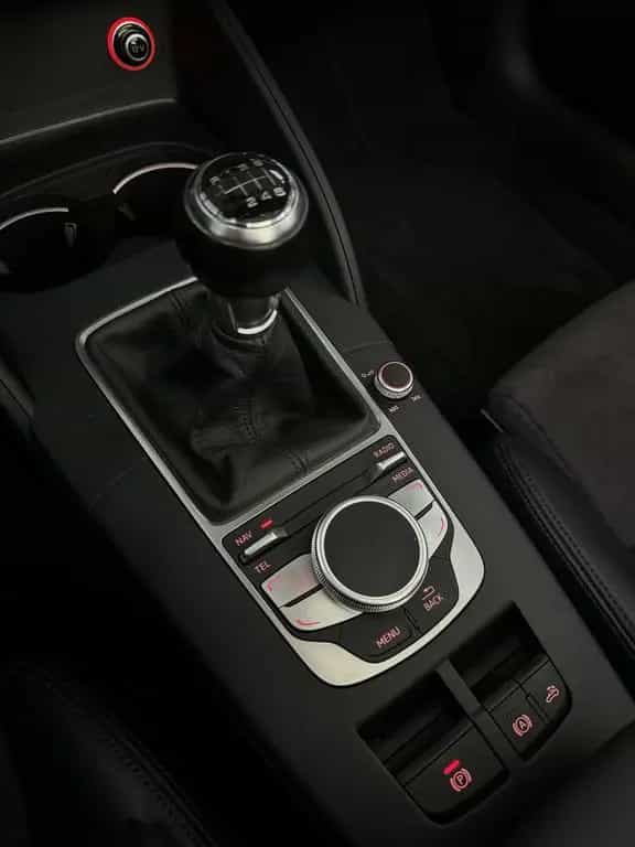 Audi A3 1.8 TFSI Ambiente Xenon Alcantara MMI + 18" 02/2015-photo-20
