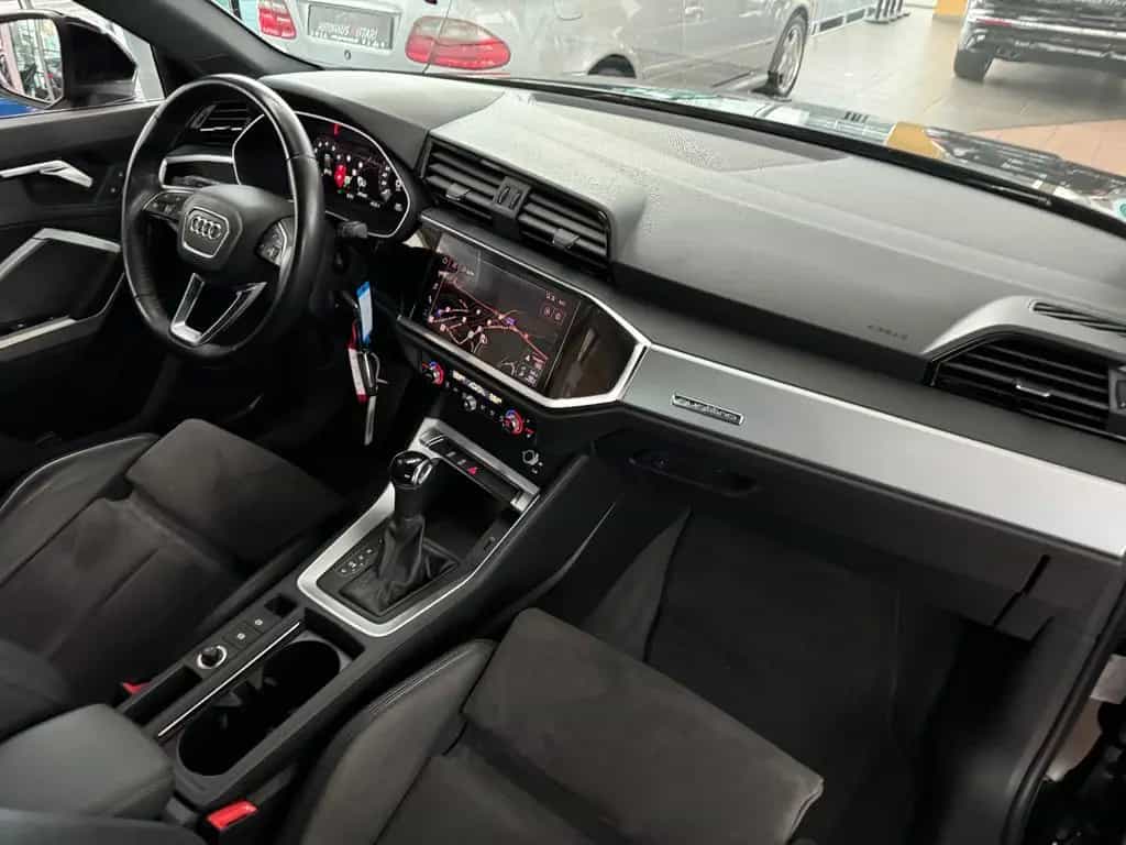 Audi Q3 45 TFSI quattro S line Virtual 19" LED Navi 04/2019-photo-18