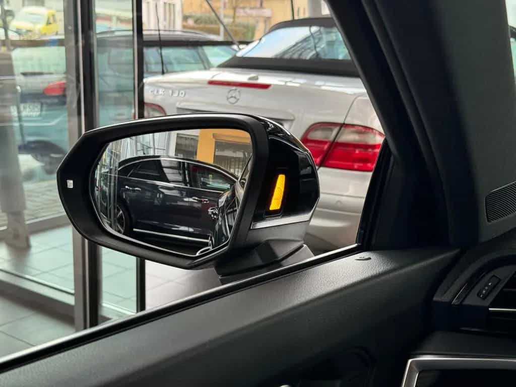 Audi Q3 45 TFSI quattro S line Virtual 19" LED Navi 04/2019-photo-28