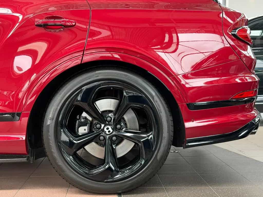 Bentley Bentayga V8 S NAIM Carbon Kristall 360° HUD 22" 04/2023-photo-17