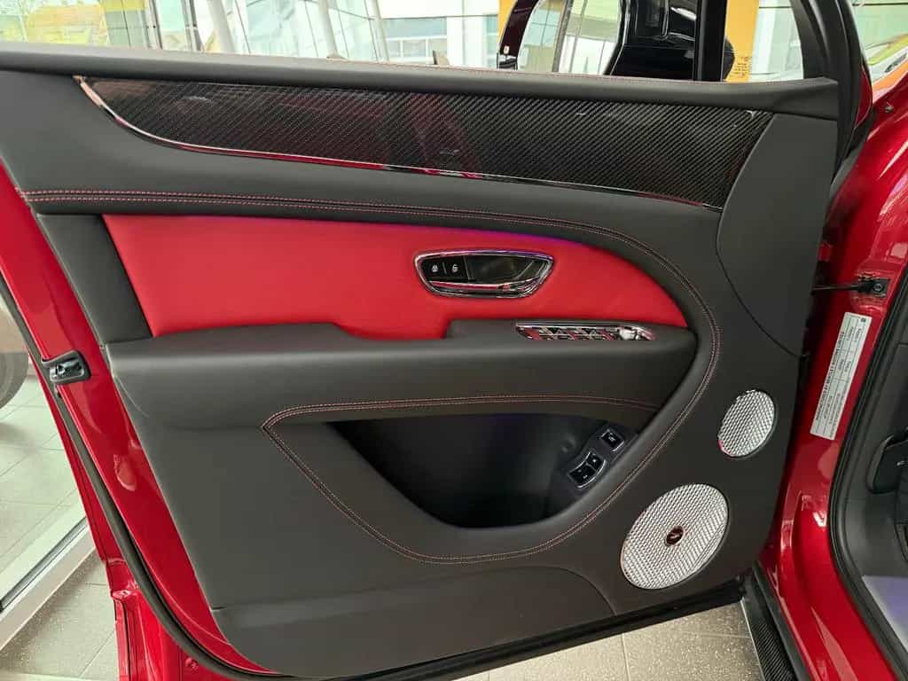 Bentley Bentayga V8 S NAIM Carbon Kristall 360° HUD 22" 04/2023-photo-38