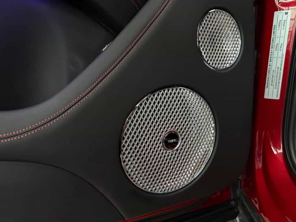 Bentley Bentayga V8 S NAIM Carbon Kristall 360° HUD 22" 04/2023-photo-40