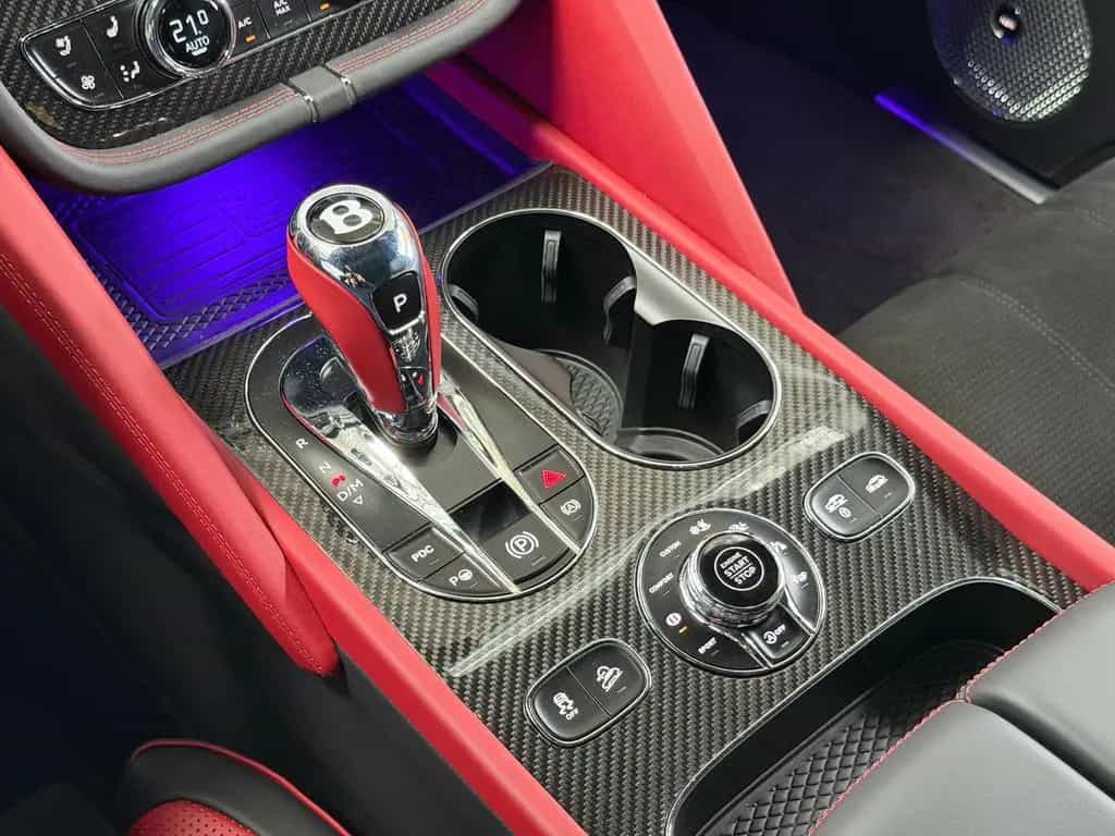 Bentley Bentayga V8 S NAIM Carbon Kristall 360° HUD 22" 04/2023-photo-45