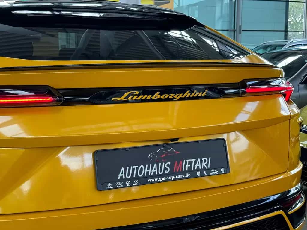 Lamborghini Urus Carbon Q-Citura Pano B&O HUD Ambiente 23" 07/2022-photo-10
