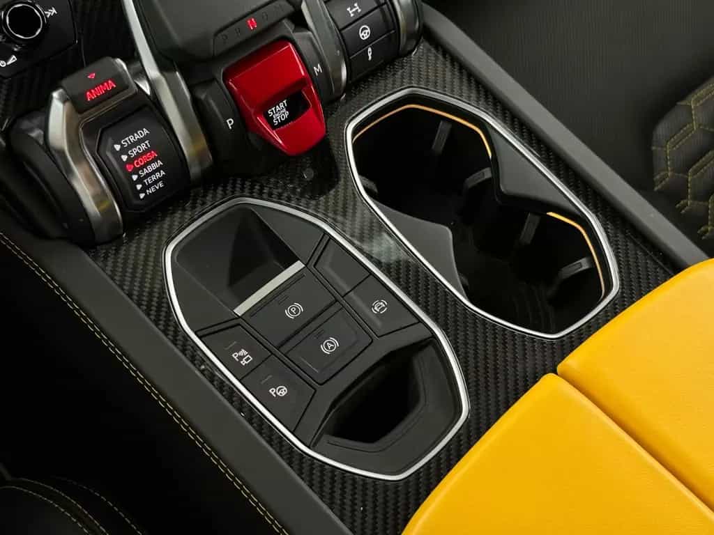 Lamborghini Urus Carbon Q-Citura Pano B&O HUD Ambiente 23" 07/2022-photo-36