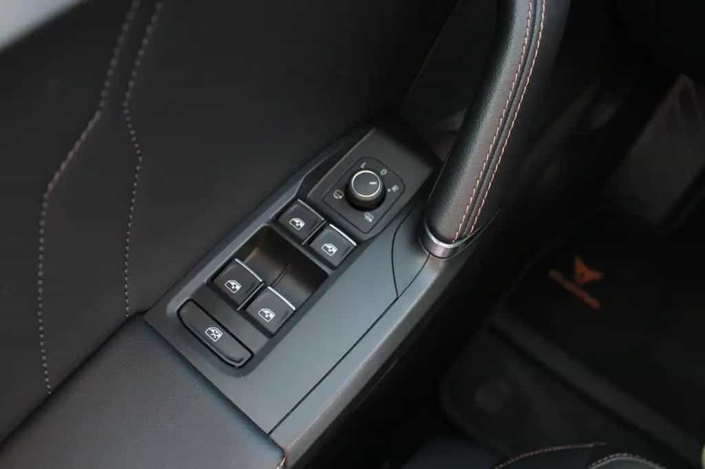 Cupra Formentor 1.5 TSI DSG+ACC+RÜCKFAHRKAMERA+ APP-CO 03/2023-photo-11