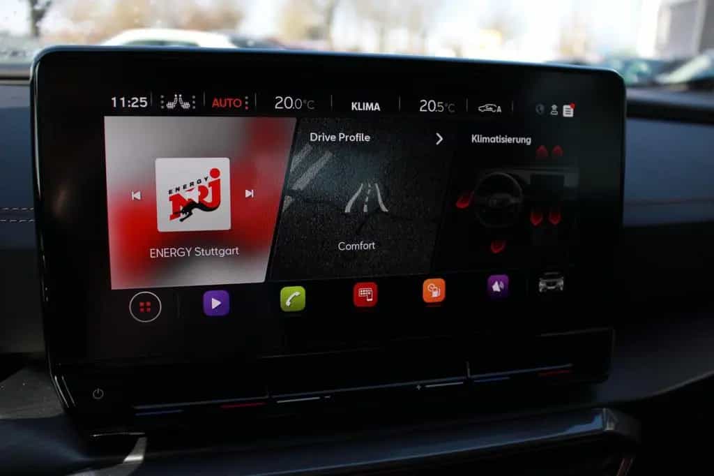 Cupra Formentor 1.5 TSI DSG+ACC+RÜCKFAHRKAMERA+ APP-CO 03/2023-photo-17