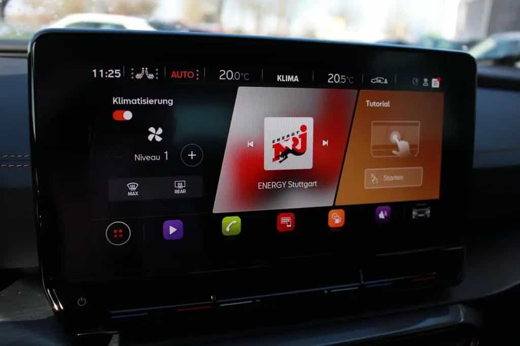 Cupra Formentor 1.5 TSI DSG+ACC+RÜCKFAHRKAMERA+ APP-CO 03/2023-photo-18