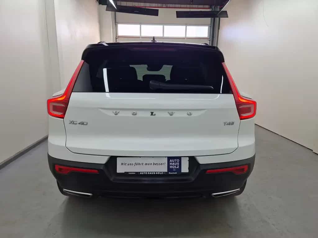 Volvo XC40 R-Design Automatik SHZ LED 11/2019-photo-2