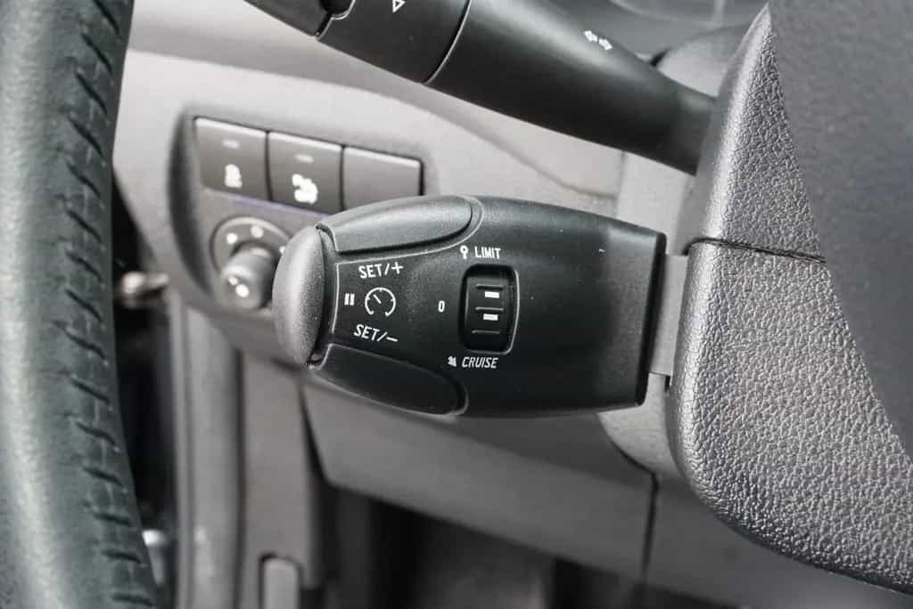 Citroën Berlingo Selection Klimaautomatik Tempomat LED 05/2017-photo-17