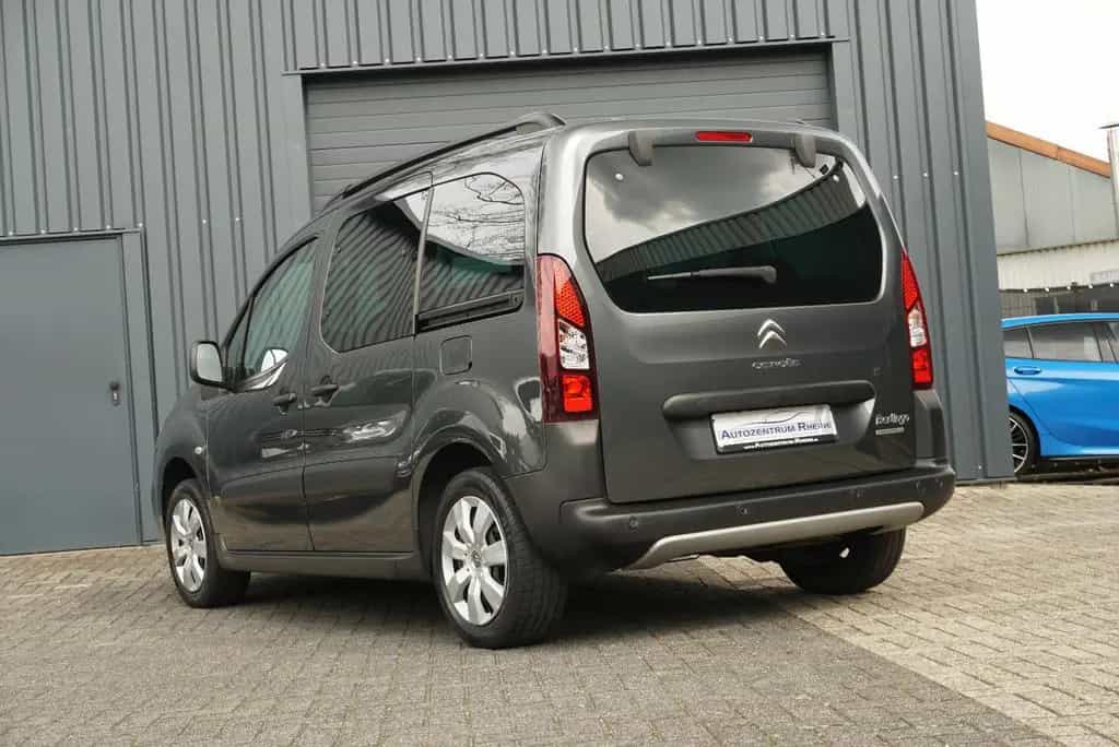 Citroën Berlingo Selection Klimaautomatik Tempomat LED 05/2017-photo-4