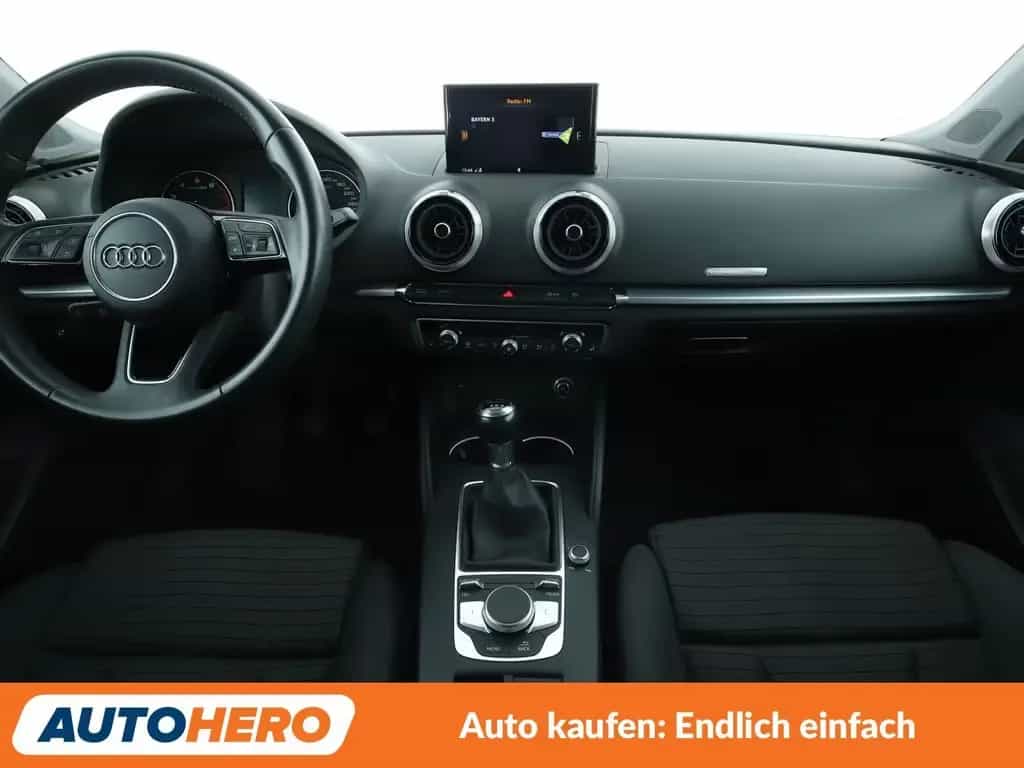 Audi A3 Limousine 35 TFSI S Line Sport *NAV*LED*TEMP* 05/2019-photo-11