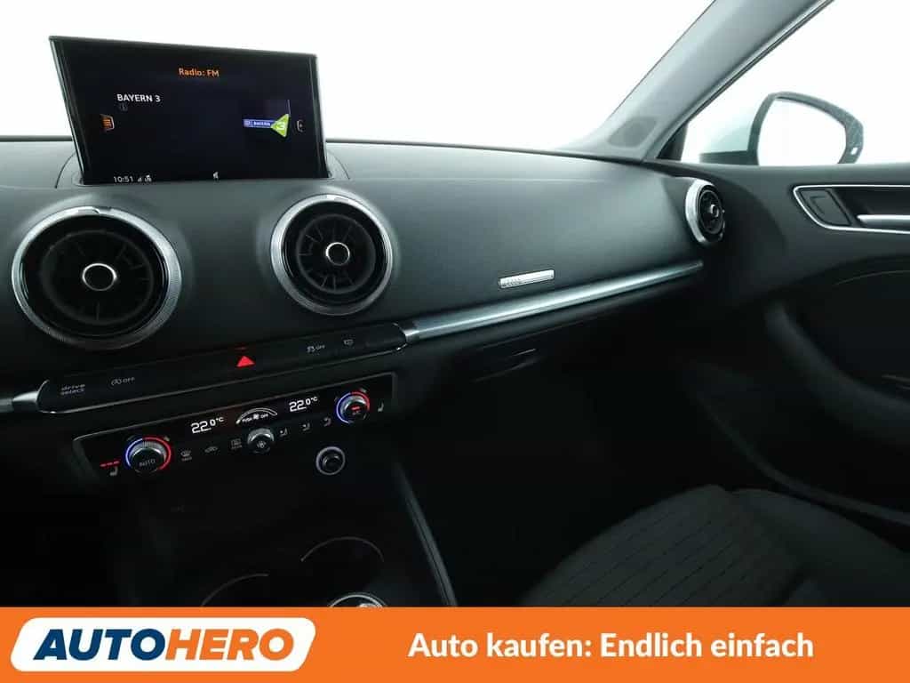 Audi A3 Limousine 35 TFSI S Line Sport *NAV*LED*TEMP* 05/2019-photo-23