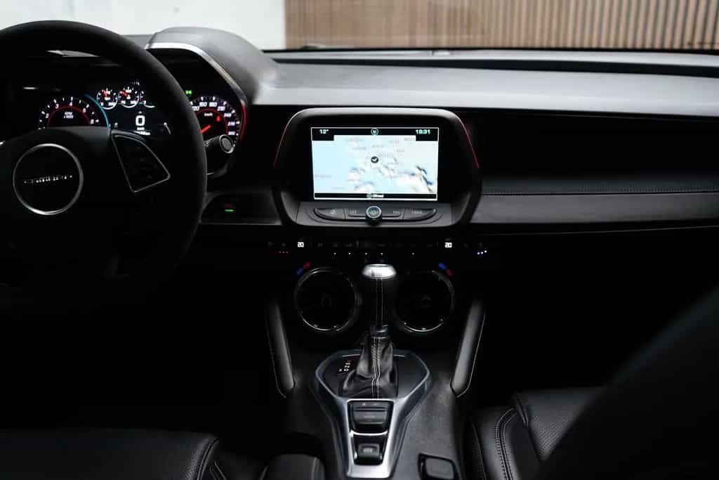 Chevrolet Camaro 6.2L V8 SS | HUD | XEN | Kamera | SH+SL 02/2019-photo-10