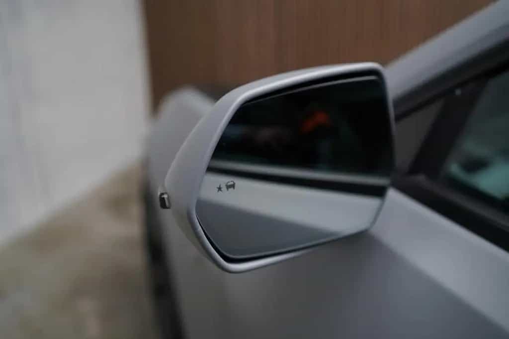 Chevrolet Camaro 6.2L V8 SS | HUD | XEN | Kamera | SH+SL 02/2019-photo-9