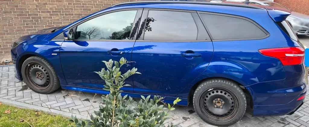 Ford Focus Turnier ST Line 05/2018-photo-2