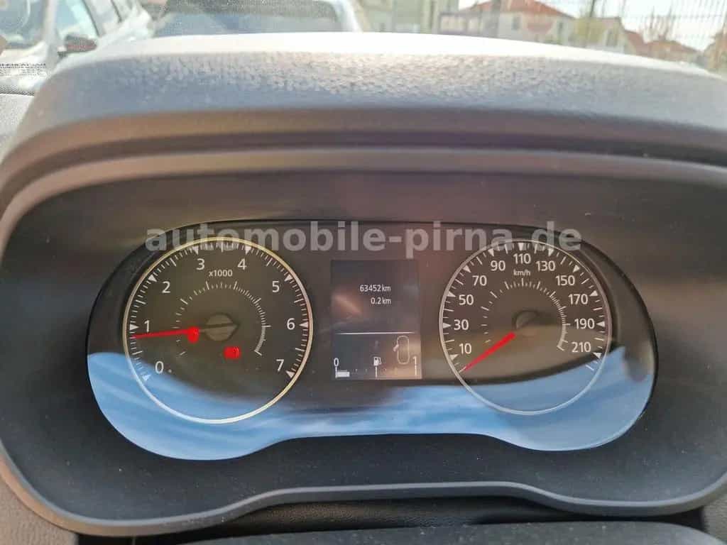 Dacia Duster II 1.3TCe 130 Comf. 2WD +NAVI/SHZ/CAM/AHK 04/2019-photo-13