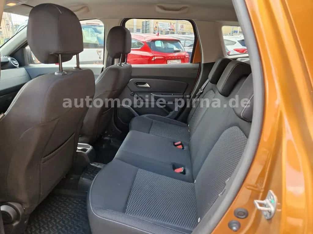 Dacia Duster II 1.3TCe 130 Comf. 2WD +NAVI/SHZ/CAM/AHK 04/2019-photo-8